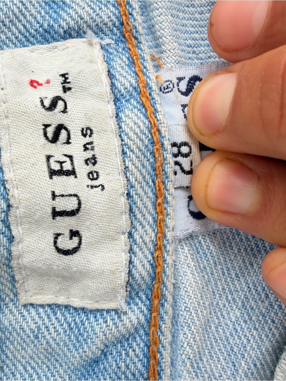 VINTAGE AF Guess Light Wash Denim Shorts with Back Pocket Logo - Picture 5 of 5